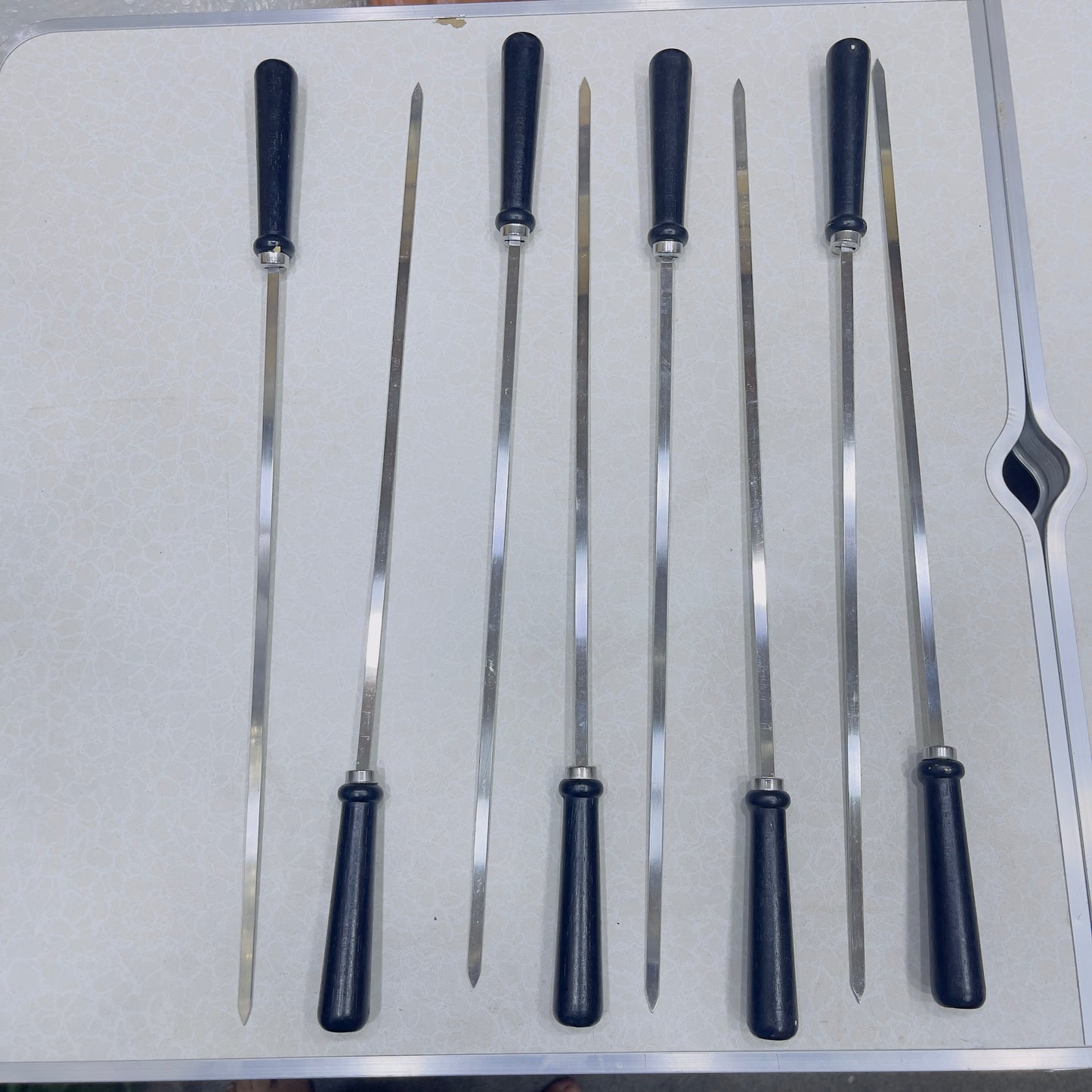 8Pcs Stainless Steel Reusable Anti Scalding BBQ Skewer With Wooden Handle