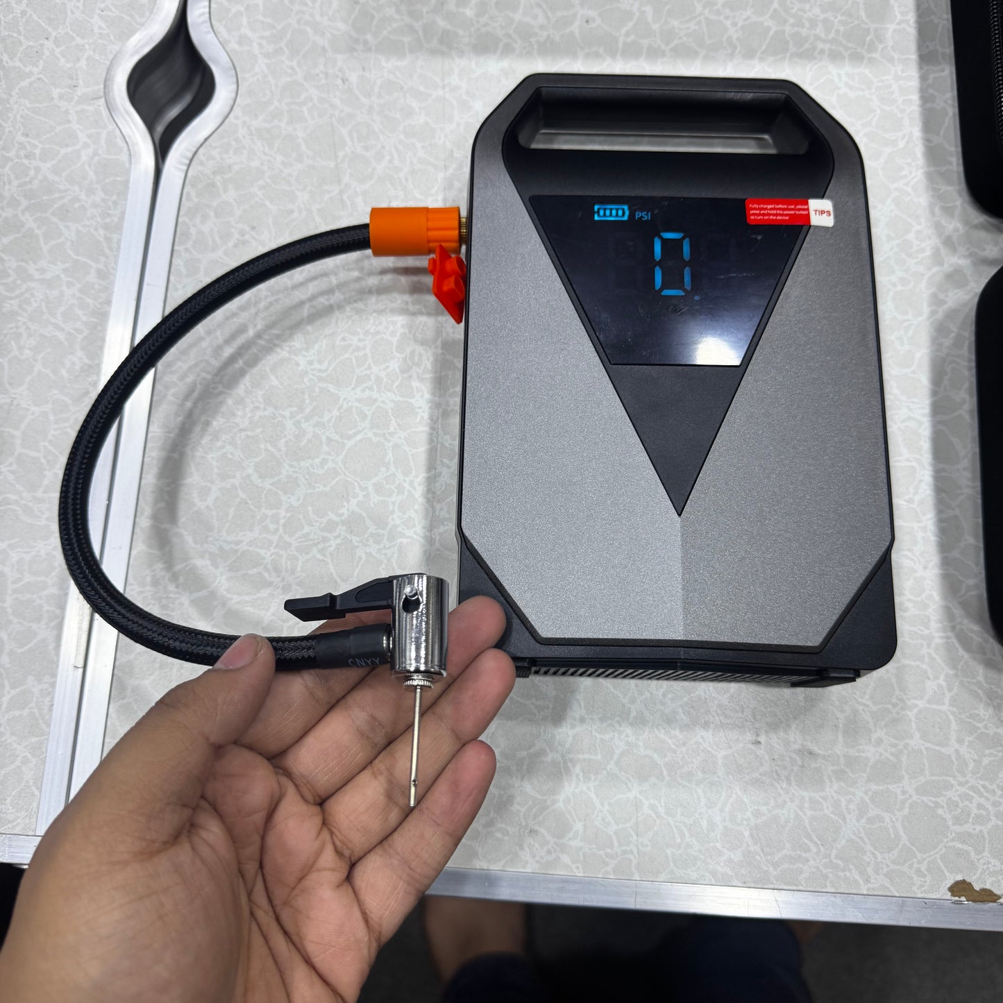 High Power 4-in-1 Multifunctional Jump Starter With Inflator and Power Bank LD-12