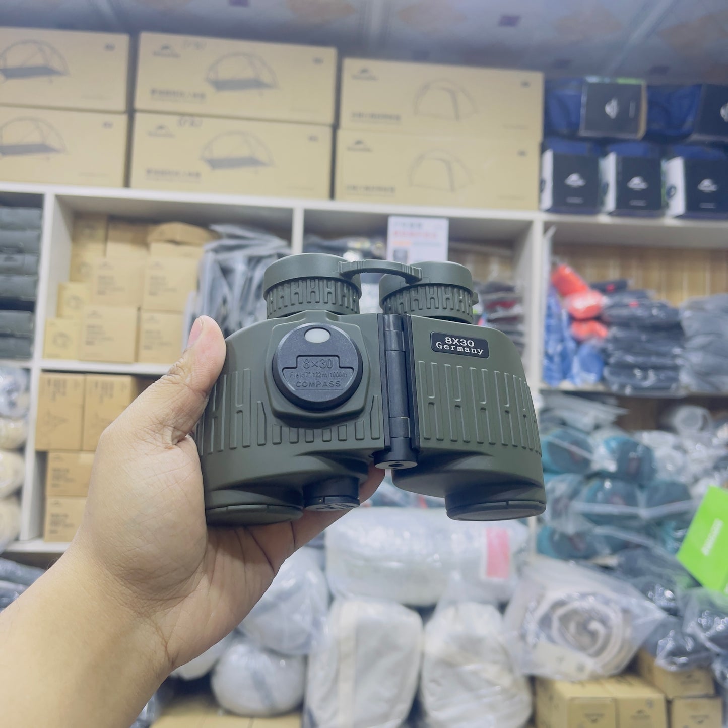 New High Quality 8x30 Compact Binocular With Built-in Compass
