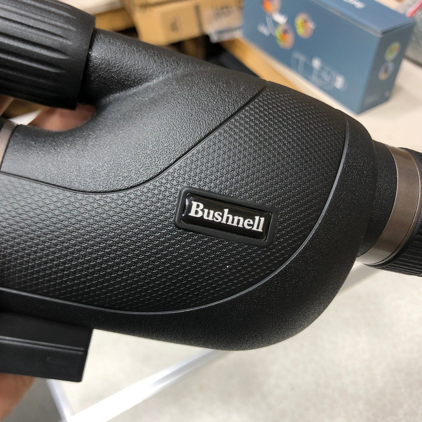 Bushnell Spotting Scope 25-75x60