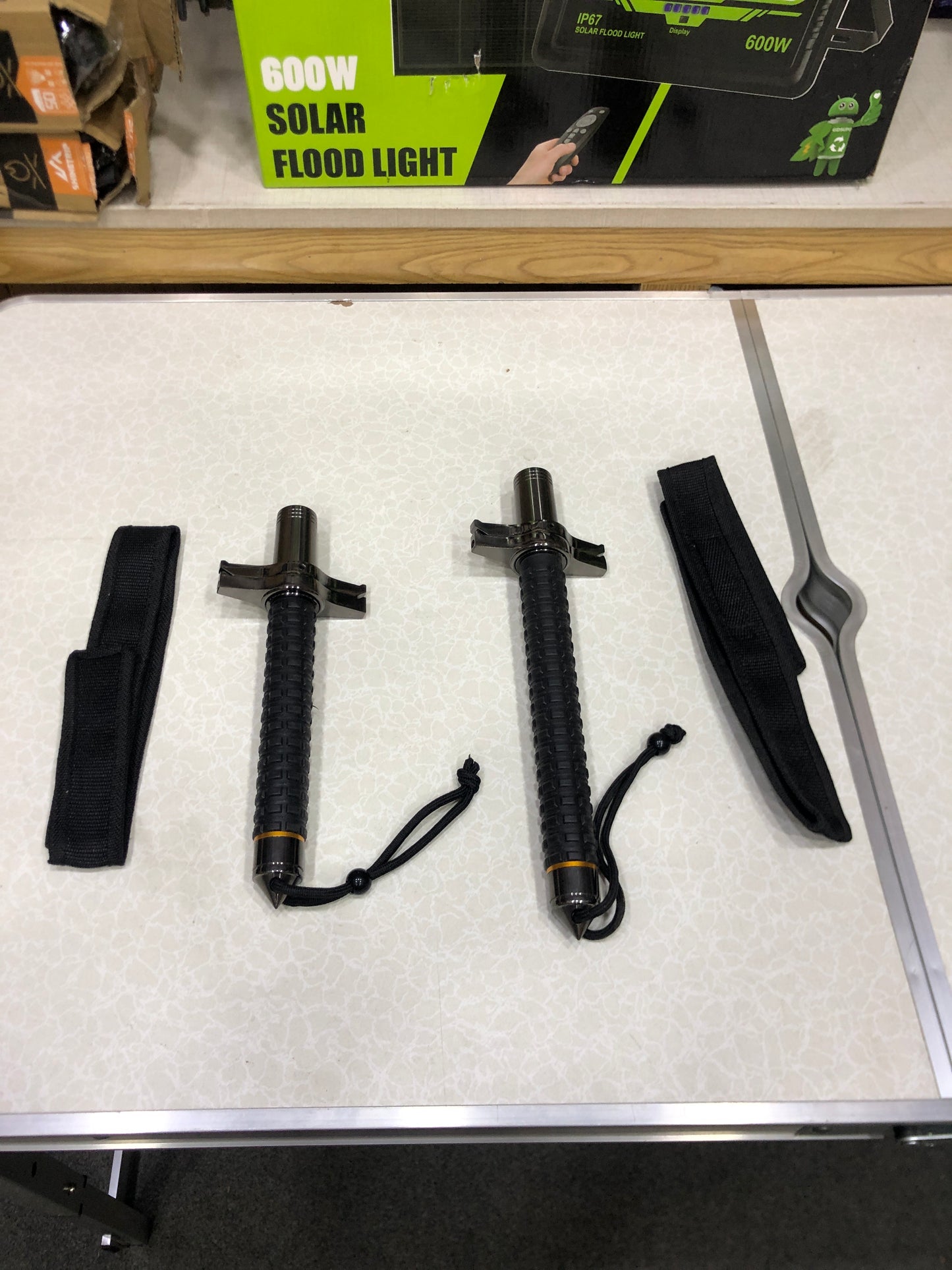 New Tactical Extendable Emergency Self-Defense Rod