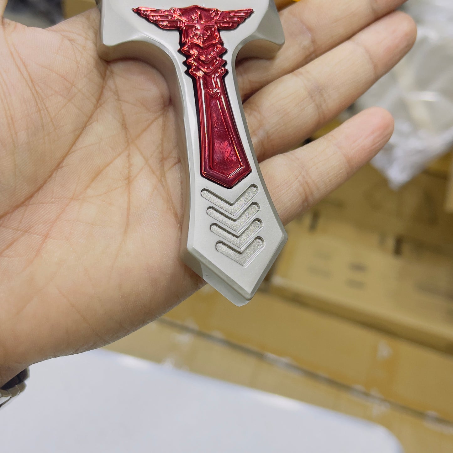 New High Quality Red Inlaid Fixed Metal Slingshot For Professional Hunting