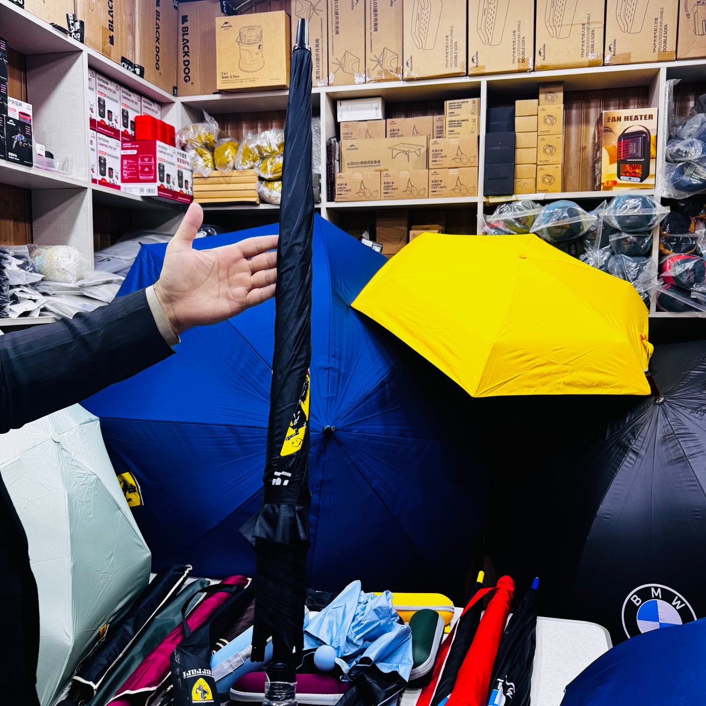 FERRARI 3-4 Persons Outdoor Automatic Folding Umbrella