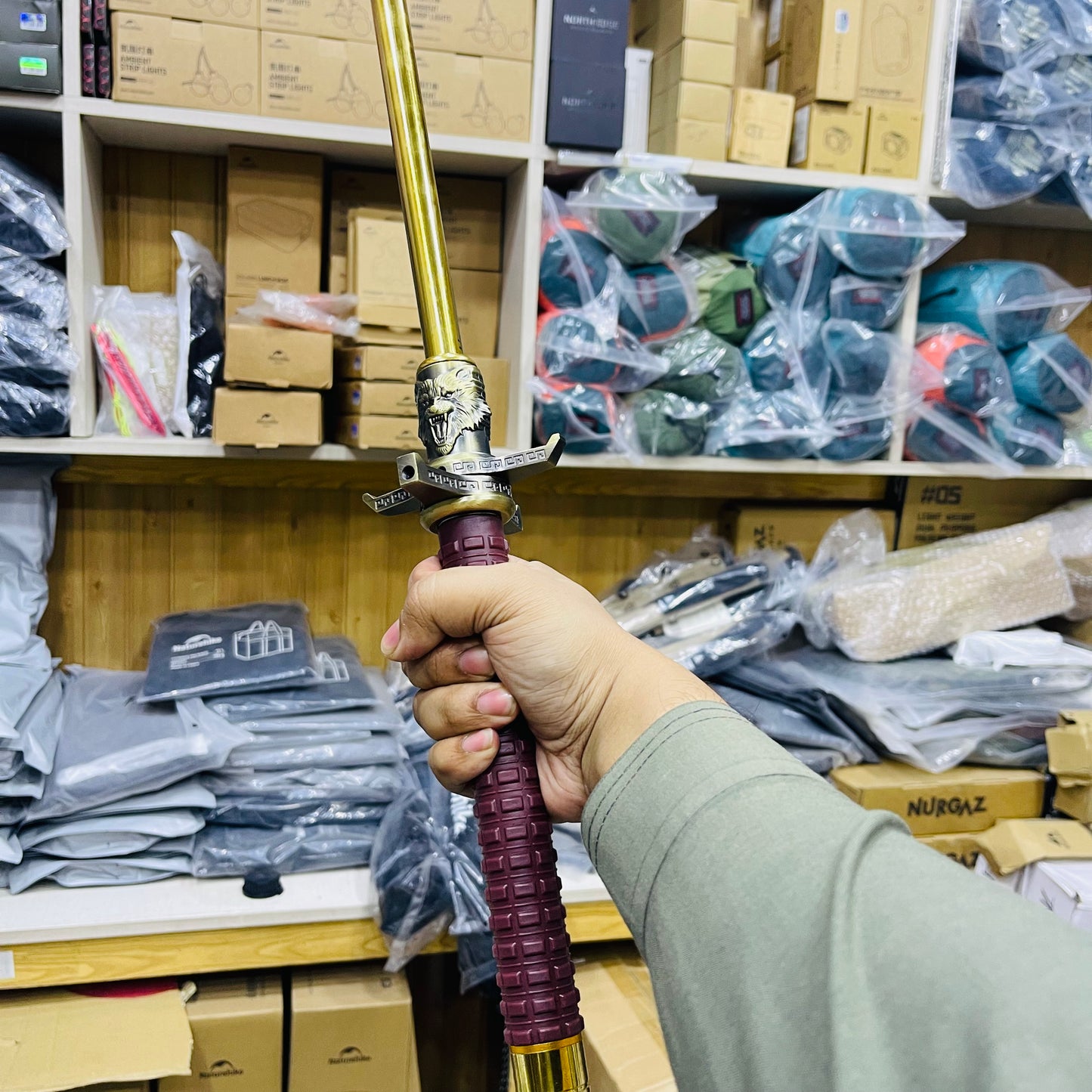 New High quality Loin Head Self Defense Rod