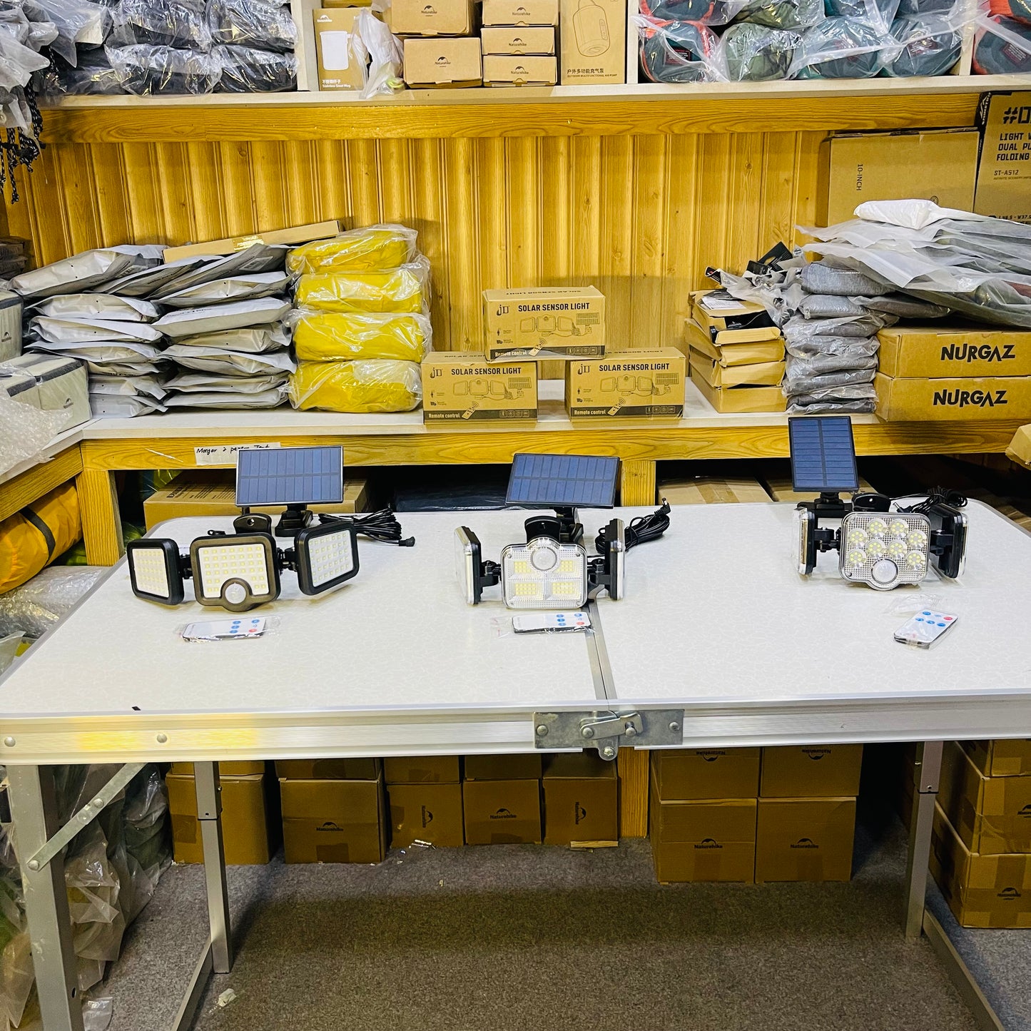 Solar 3 Heads Motion Sensor Outdoor Waterproof Garden Light With Remote Control