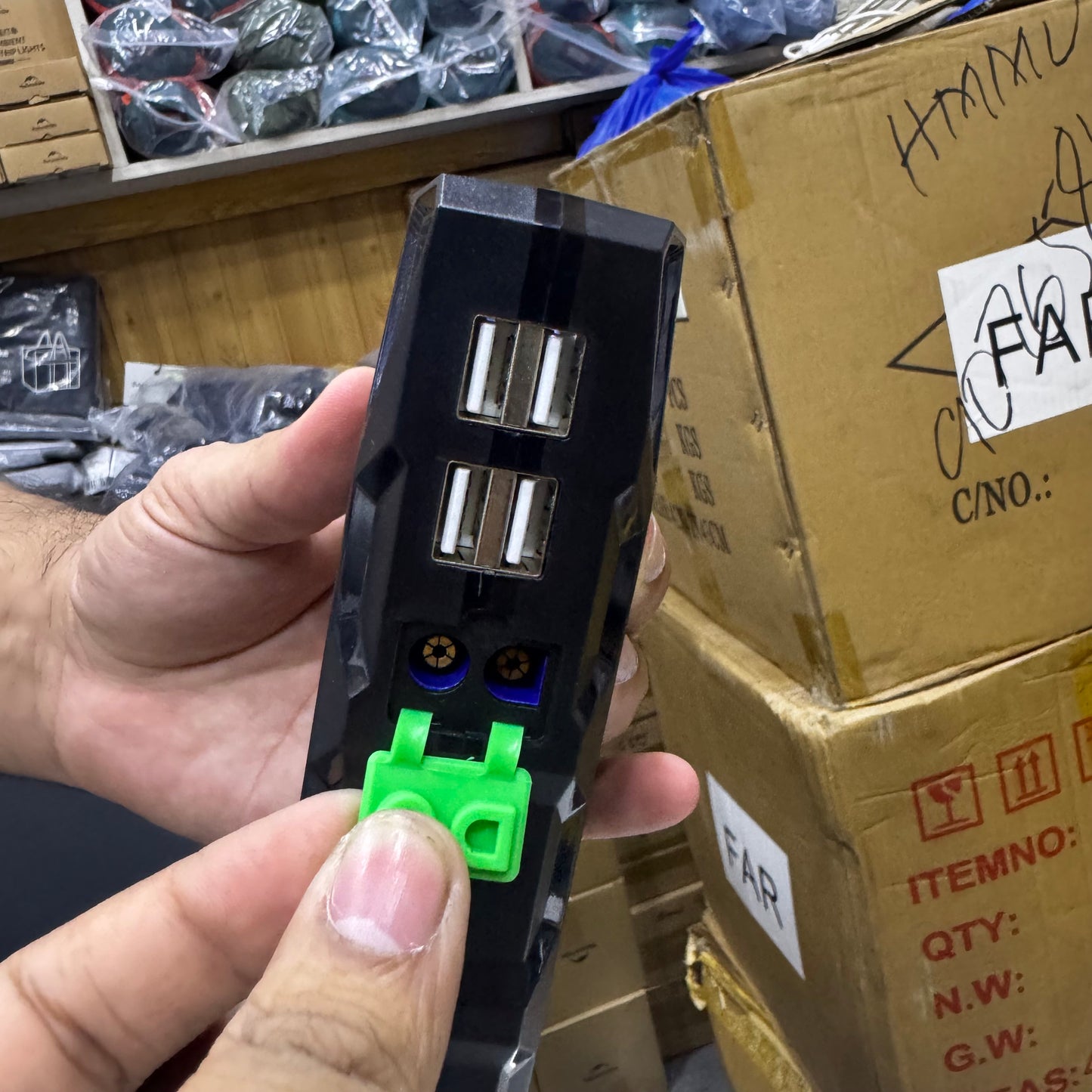 Portable Car Power Jump Starter + Power Banks Emergency Power Tool