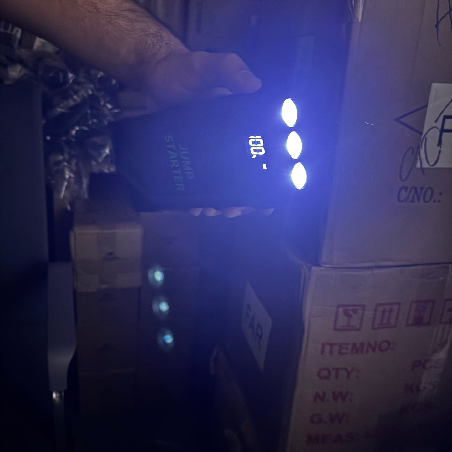 Portable Car Power Jump Starter + Power Banks Emergency Power Tool