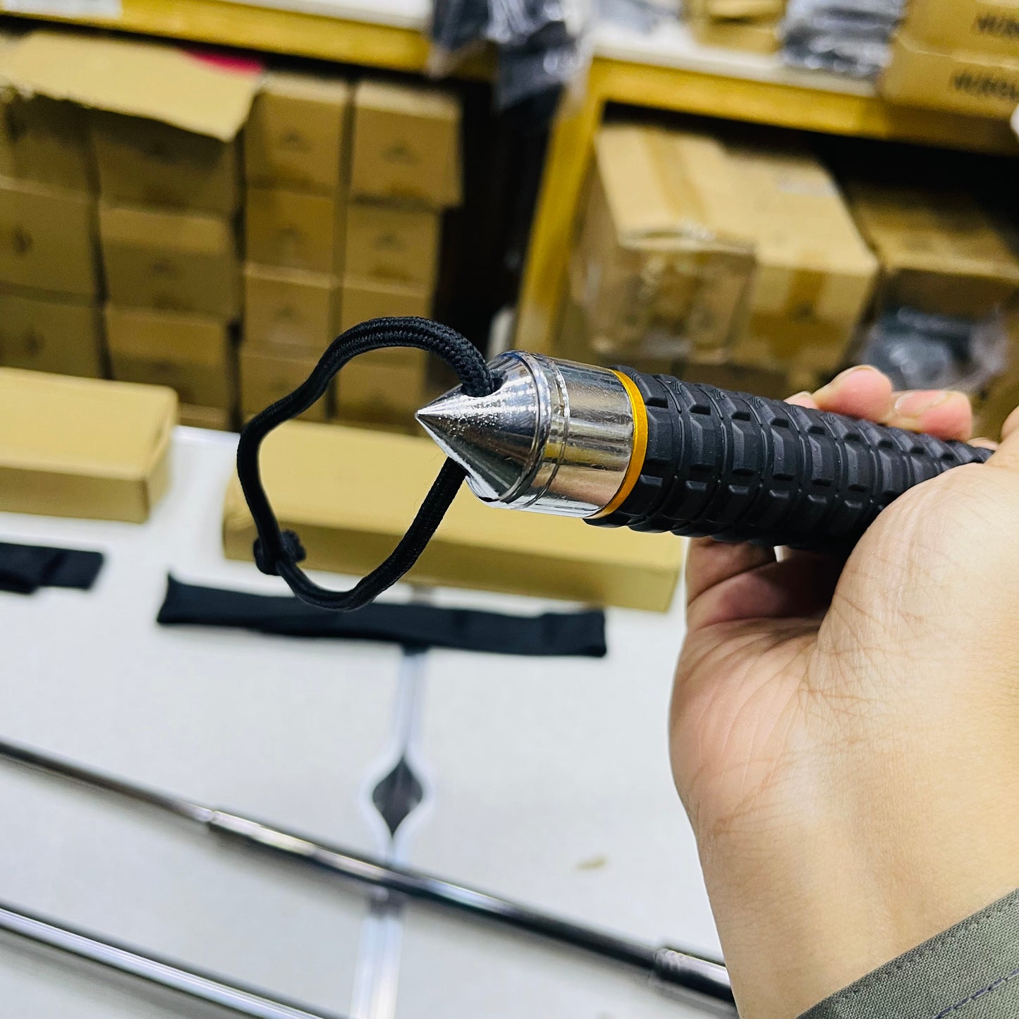 New Tactical Extendable Emergency Self-Defense Rod