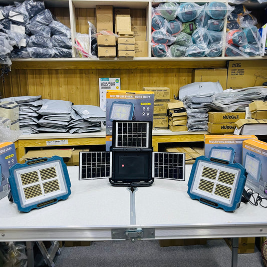 Multifunctional Strong High Power Floodlight With 3 Wing Solar Panel W8150