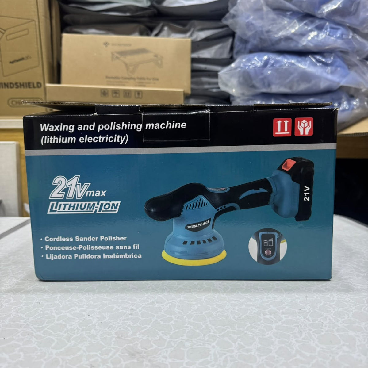 Makita 48V Cordless Waxing & Polishing Machine with Complete Polisher Kit