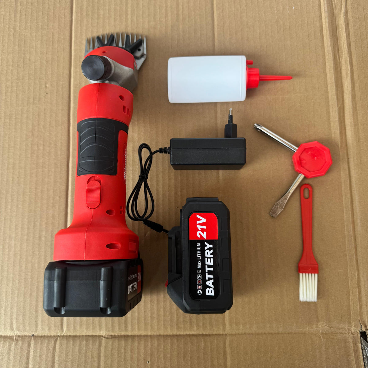 Milwaukee 21V Cordless Animal Shearing Machine For Sheep & Goats